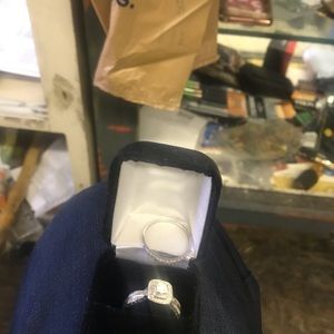 Meet your Posher, Dr. otis lee